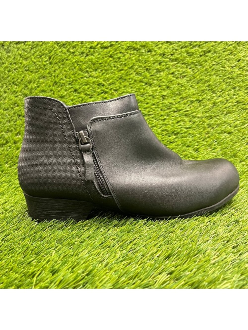 Rockport Carly Womens Size 8.5 Black Leather Composite Toe Safety Work Boots